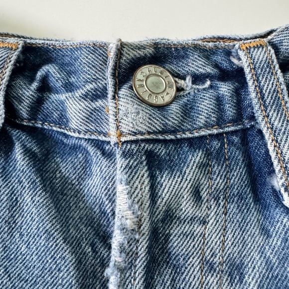Agolde Distressed Jean Shorts Size 24 - Picture 7 of 12